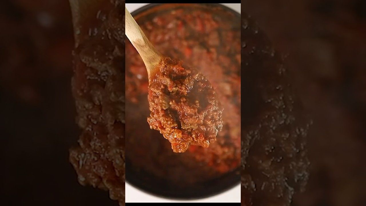 Keto Chili with Double Meat – Recipe in the comments!