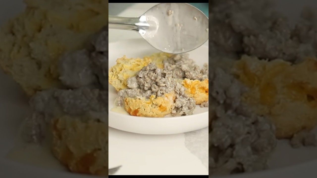 Keto Biscuits and Gravy – Recipe in the comments!