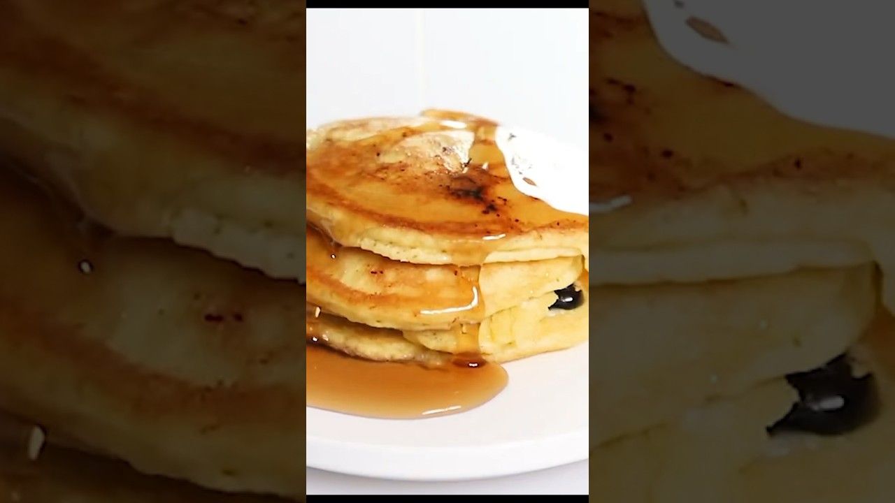 Keto Blueberry Pancakes – Recipe in the comments!