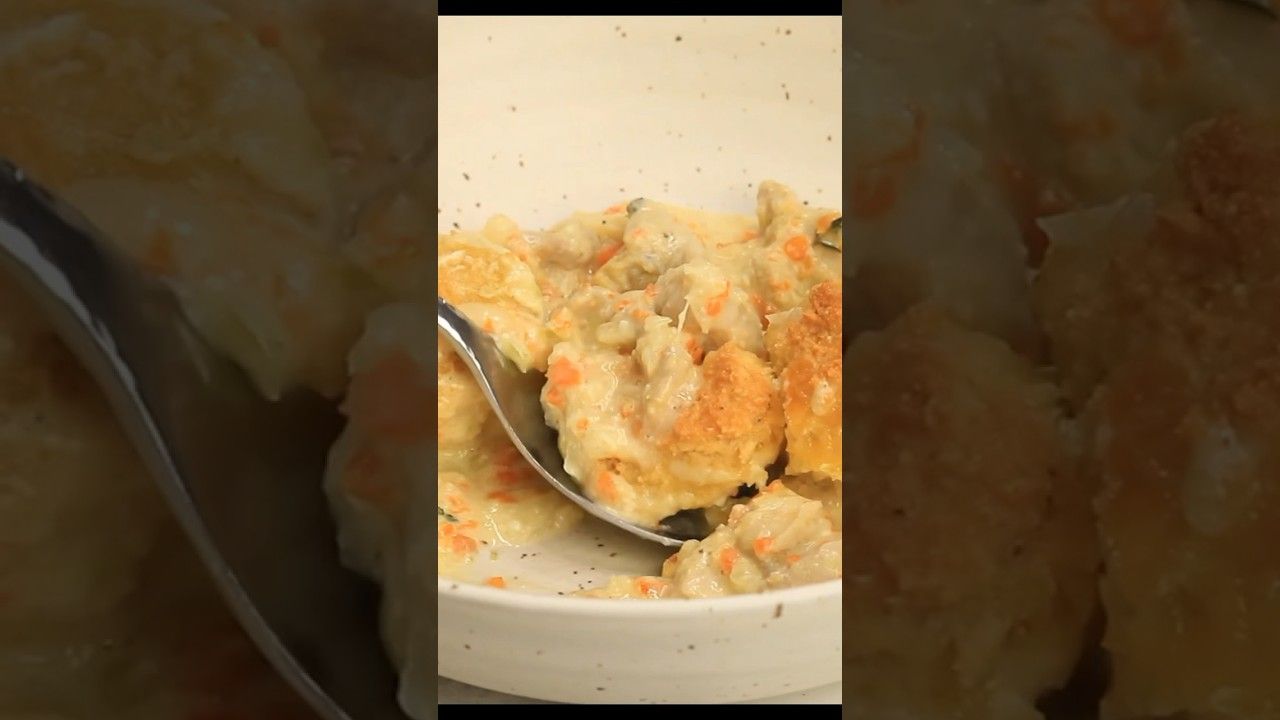 Keto Chicken Pot Pie – Recipe in the comments!