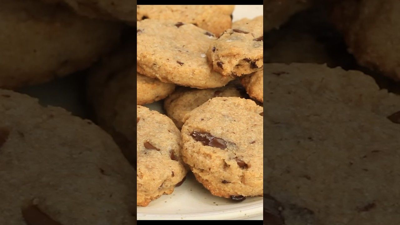 Keto Chocolate Chip Cookies – Recipe in the comments!