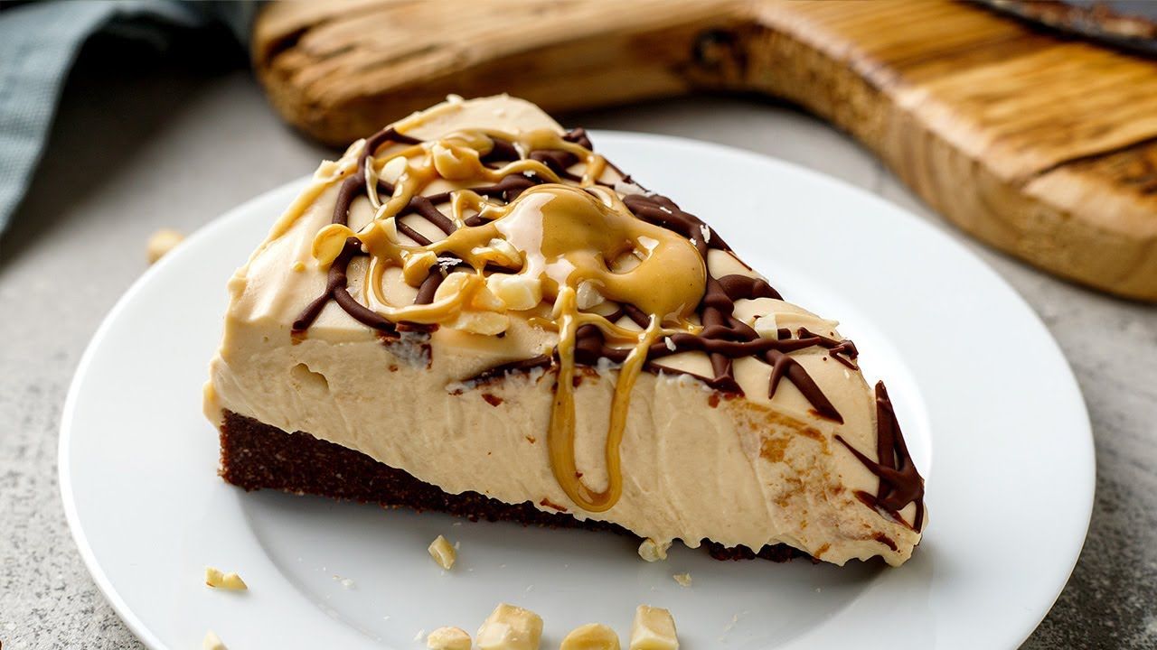 Keto Peanut Butter Silk Pie [with Chocolate Drizzle]