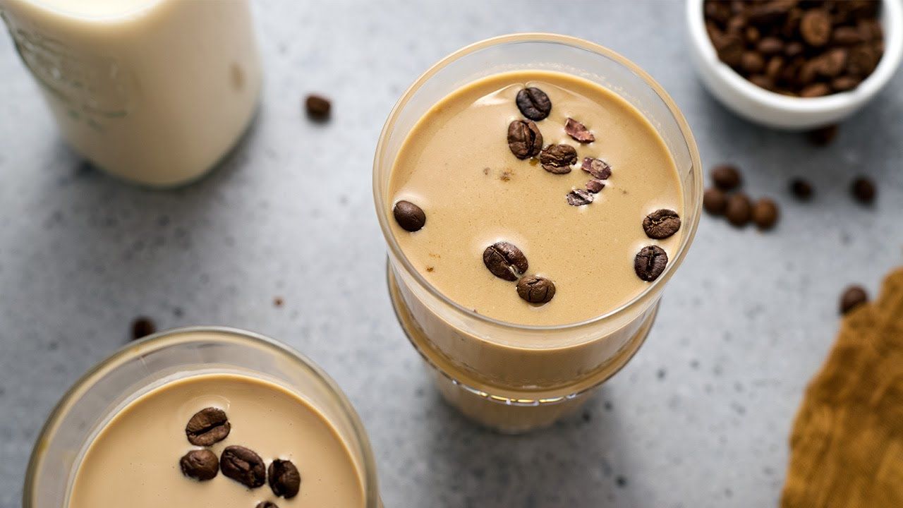 Keto Protein Coffee Smoothie [Keto Proffee Recipe]
