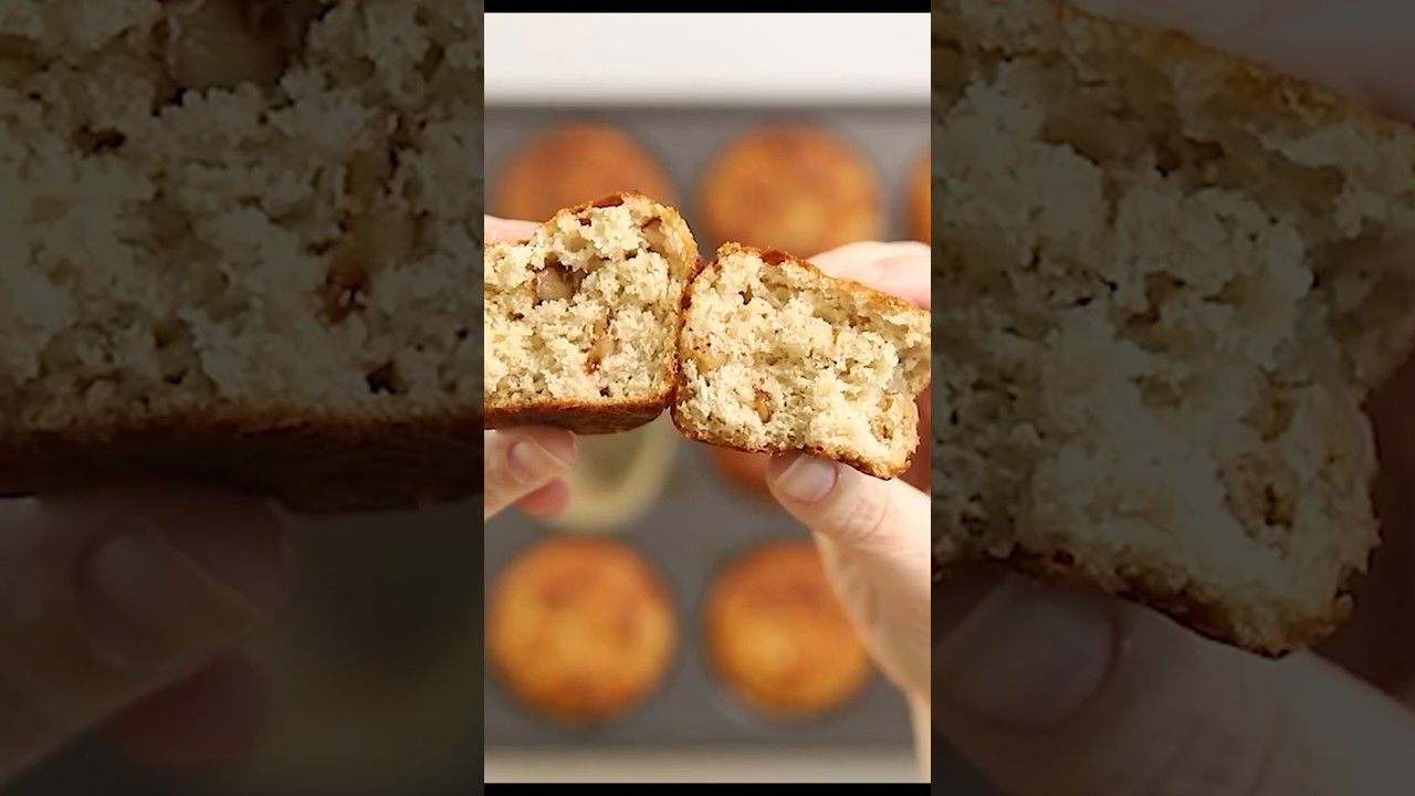 Keto Banana Muffins with Nuts – Recipe in the comments!